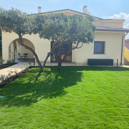 B&B Il Sogno Di Mario Carbonia Exterior foto
